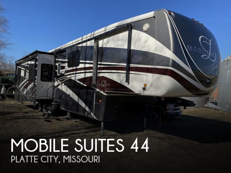 Thumbnail Photo undefined for 2017 DRV Mobile Suites